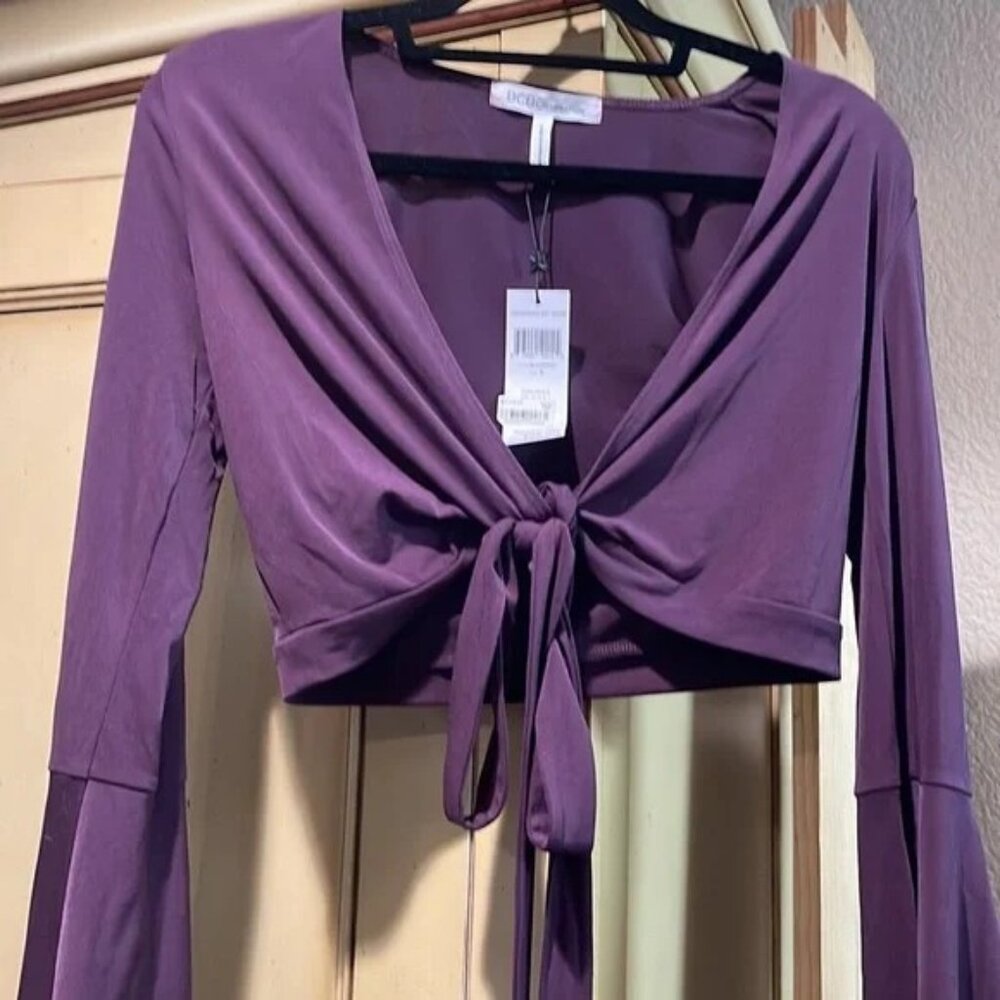 Wrap BCBG Crop Top 3/4 Sleeve